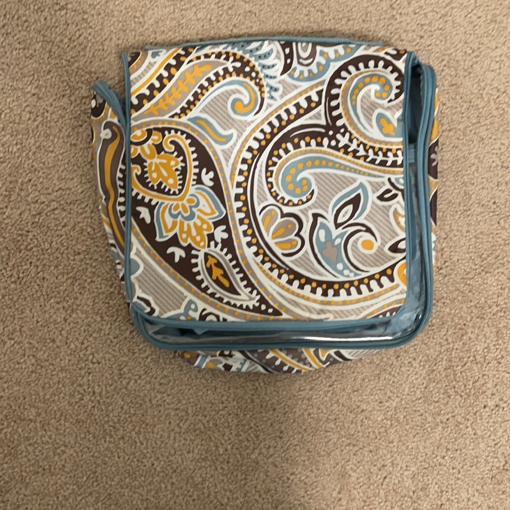 Thirty-one travel bag in paisley